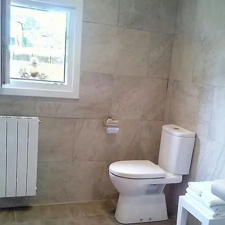 Gure Ametsa בית הארחה אירון